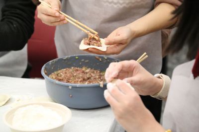 共捻团圆皮：GA黄金甲"暖冬饺子赛"烹煮双节温情!